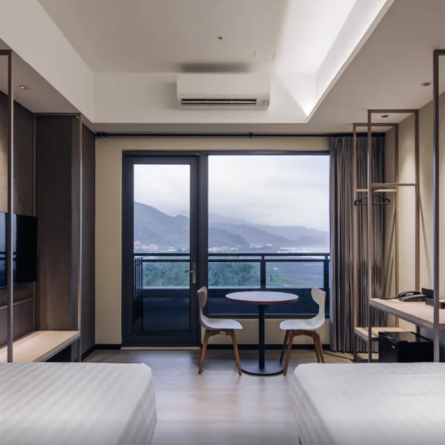 烏石港OA HOTEL｜沙沙坐享雙床房住宿券1間/晚含早餐(小假日+400.假日+900.大假日+1700-YOUBON)