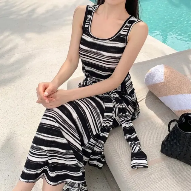 【SeasonsBikini 】條紋顯瘦綁帶修身長洋裝-19