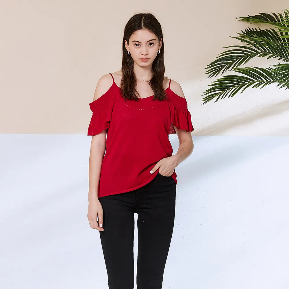 【ICHE 衣哲】Cop.Copine 法國原裝進口露肩荷葉針織造型上衣-嘉年華紅