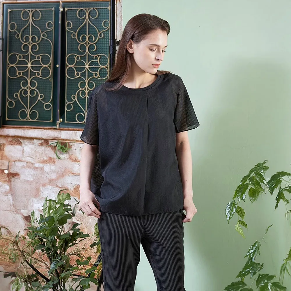 【ICHE 衣哲】x Cop Copine 上衣