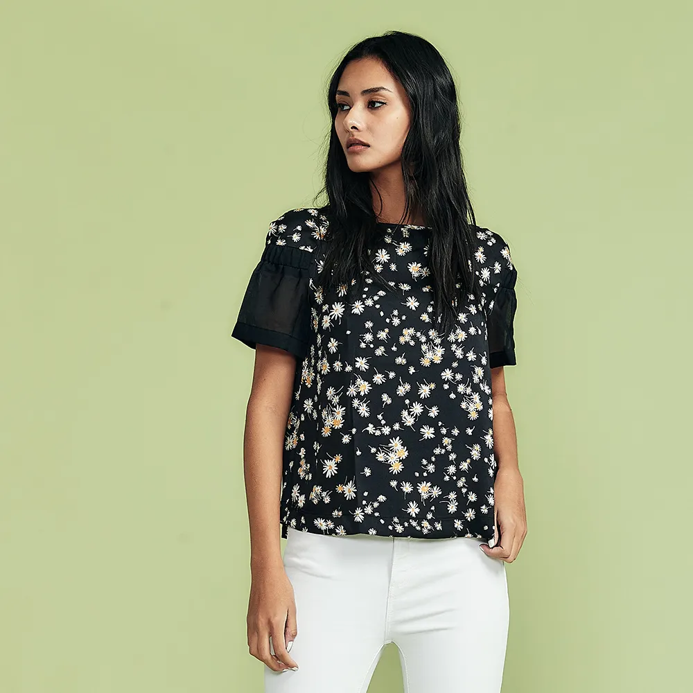 【ICHE 衣哲】Cop.Copine 法國原裝進口黑白印花短袖造型上衣