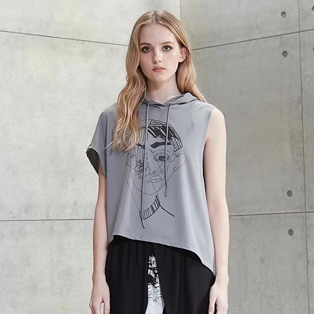 【ICHE 衣哲】Cop.Copine 法國原裝進口手繪插畫感不對稱無袖背心造型上衣