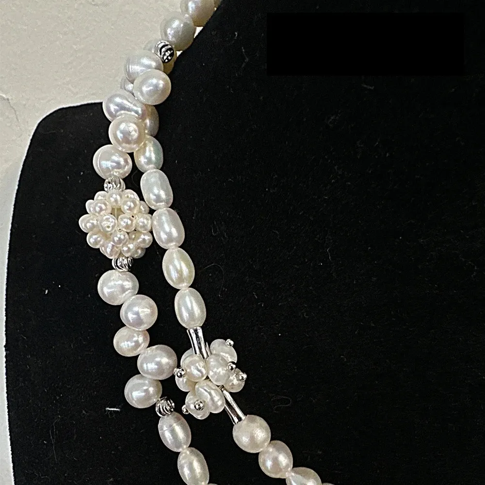 【赫本珠寶】($5280)設計款花團錦簇天然珍珠項鍊毛衣練