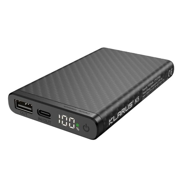 【KLARUS】電筒王 K5(10000 輕量碳纖維強化行動電源 一體成形 檢驗合格 投保產品責任險)