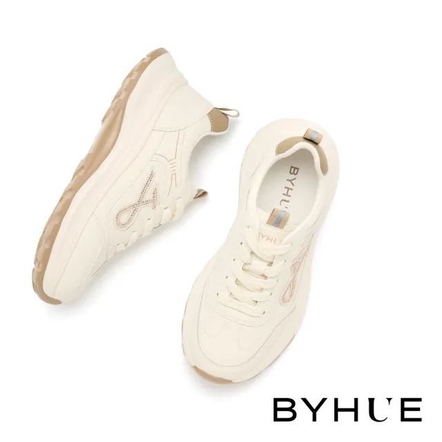 【BYHUE】精緻率性線條燙鑽牛皮綁帶軟芯微Q底厚底休閒鞋(米)