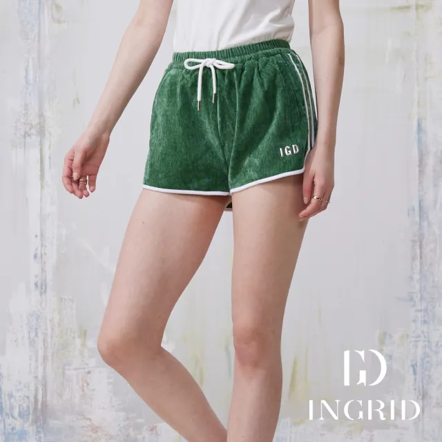 【IGD 英格麗】實體同步款-復古絨面運動風短褲-綠色