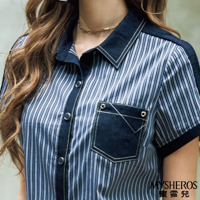 【MYSHEROS 蜜雪兒】條紋襯衫上衣 翻領排釦 仿牛仔面料拼接(藍)