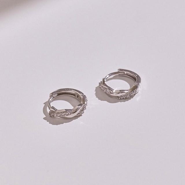 【vacanza】麻花鑽交錯C圈 925純銀飾品 純銀耳環(抗過敏 情人節禮物 生日禮物)