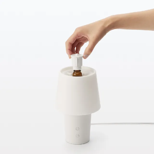 【MUJI 無印良品】無水香氛機(型號:MJ-HBAL1GL/約直徑12.6x高20.3cm)