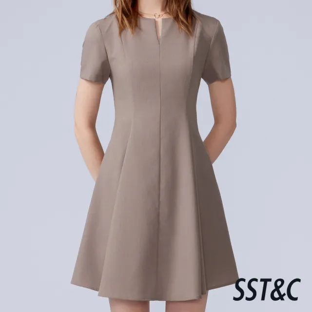 【SST&C】女裝_深咖啡V領剪接設計短袖洋裝82126320004(換季55折)
