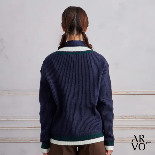 【ARVOpm】男女同款 藏青V領羊毛混紡網球毛衣-725213173022(限時6折)