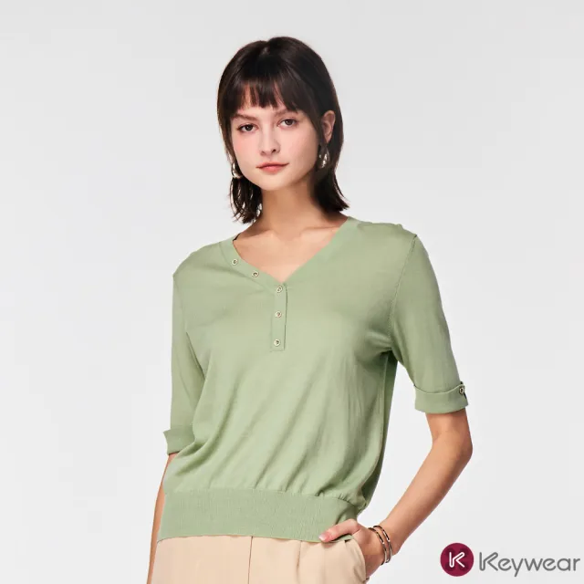 【KeyWear 奇威名品】V領經典款式針織上衣(共3色)