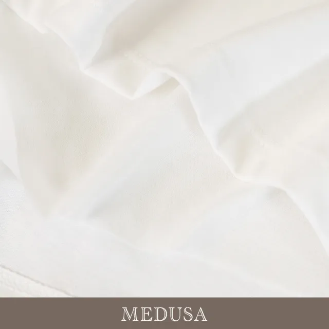 【MEDUSA 曼度莎】現貨-花園蝴蝶刺繡純棉T恤（M-XL）｜短袖T恤 休閒上衣 刺繡上衣
