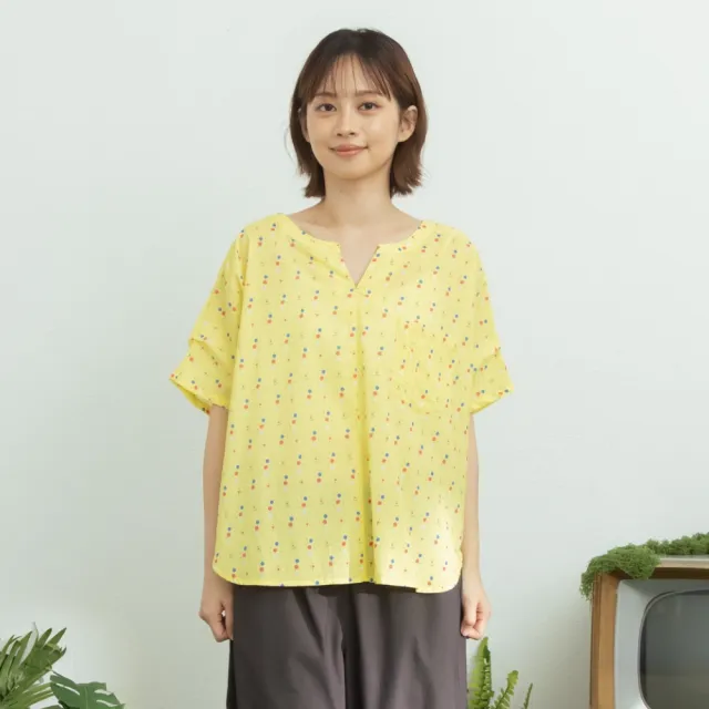 【MOSS CLUB】小V領印花連袖短袖上衣 藍 黃(魅力商品)