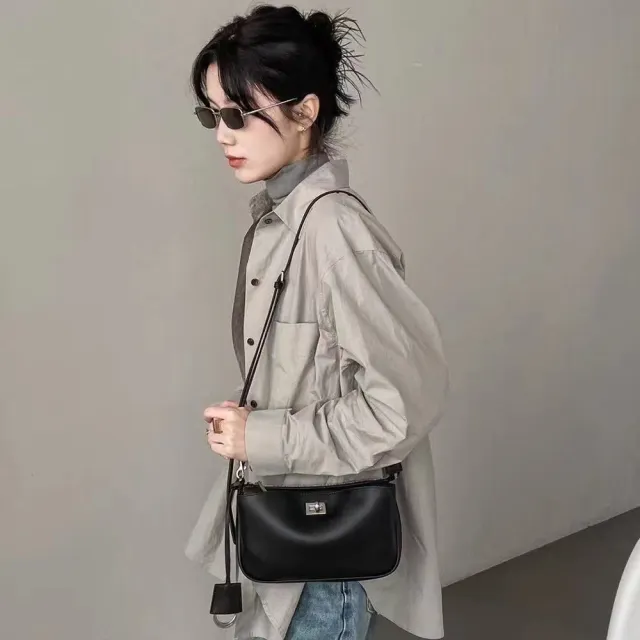 【EMMA SUE】雙11 包包 白色 黑色 簡約 休閒 百搭 質感 女生 女包 皮革包包 斜背包 單肩包 小方
