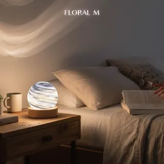【Floral M】宇宙晚安星球小夜燈（浪漫氛圍燈/療癒光影/送禮首選)