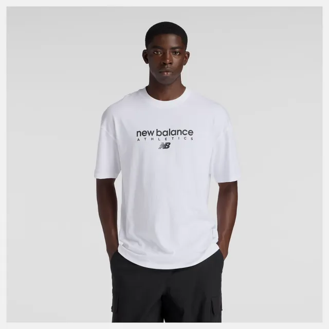 【NEW BALANCE】NB 男Logo短T 短袖上衣 運動 休閒 美規 男 白色 (MT61D0U5WT-F)