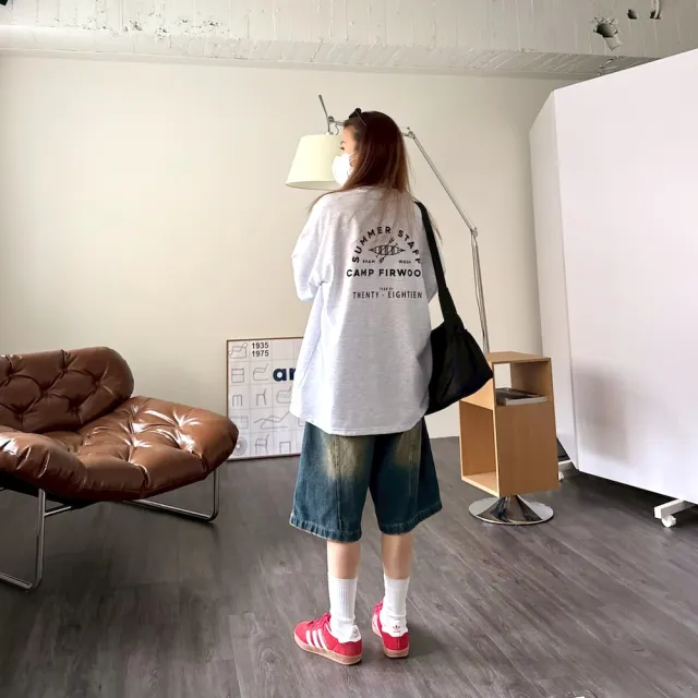 【AMERO】男女同款 短袖圓領T恤 獨木舟印花 情侶裝