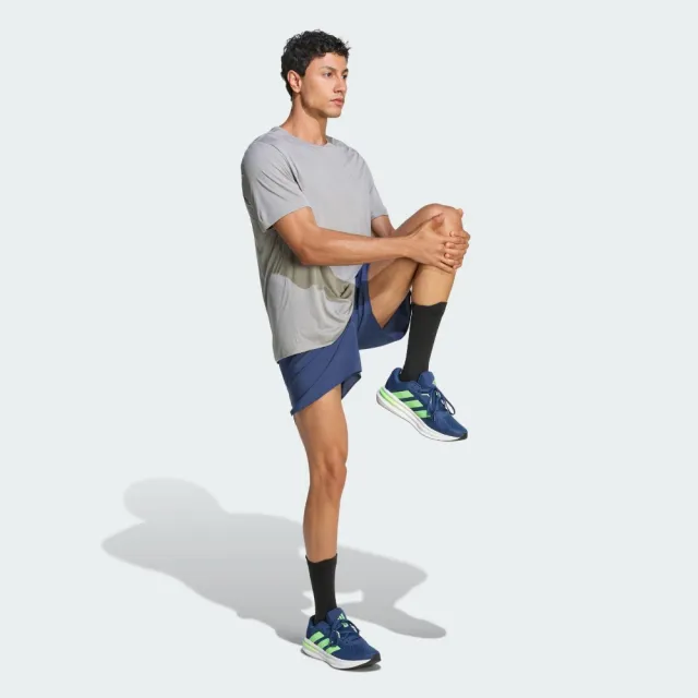 【adidas 愛迪達】短袖上衣 男 訓練 慢跑 吸濕排汗 亞規 RUN ESS TEE M 灰 KB5961