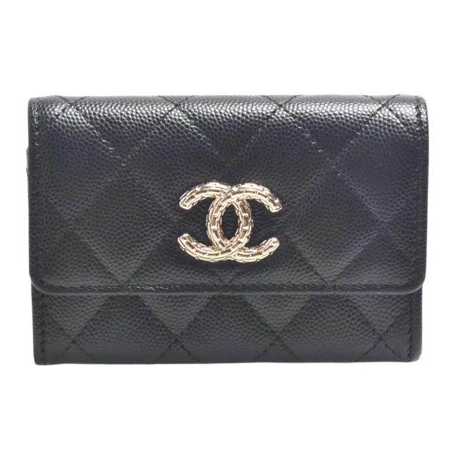 【CHANEL 香奈兒】經典迴紋針刻紋雙C LOGO菱格粒紋小牛皮印花內裡卡夾/零錢包(黑色)