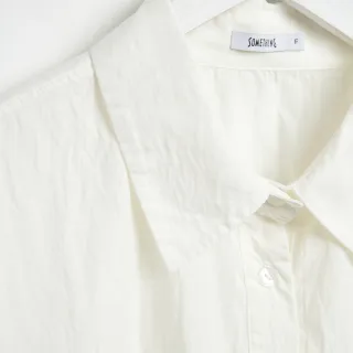 【SOMETHING】女裝 下擺剪接短袖襯衫(白色)