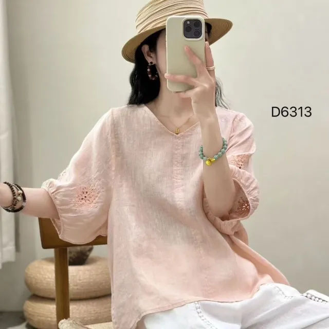 【AKARA】文藝棉麻乾爽雕花寬版短袖上衣 中大尺碼 4色 M-3XL