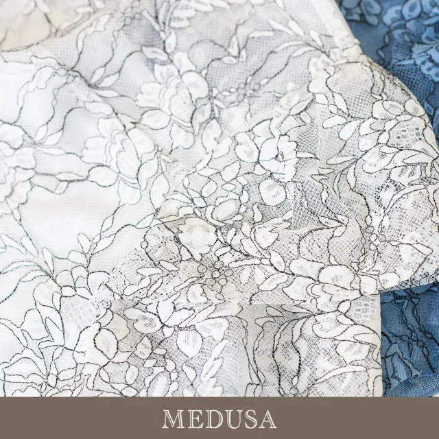 【MEDUSA 曼度莎】現貨-優雅雙層荷葉袖蕾絲上衣 - 2色（M-XL）｜短袖上衣 蕾絲上衣 甜美穿搭