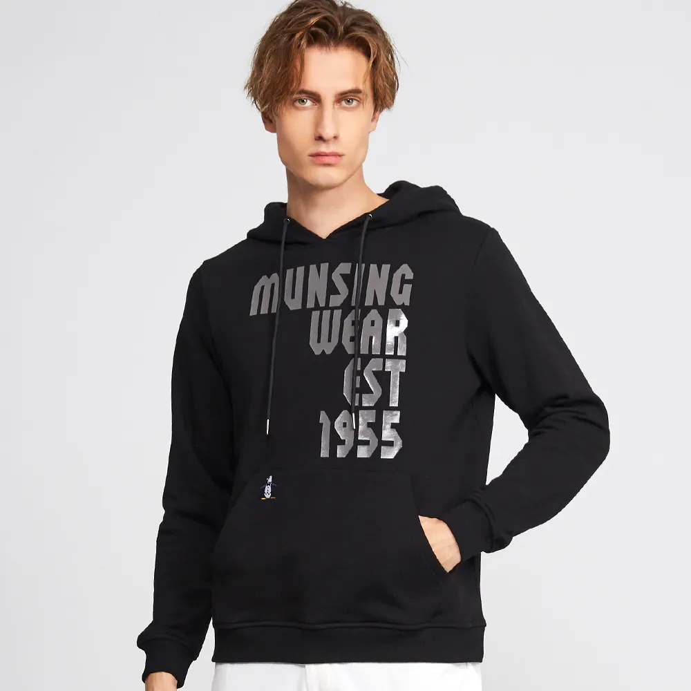 【Munsingwear】企鵝牌 男款黑色印花長袖帽T-SHIRT MGSL2807