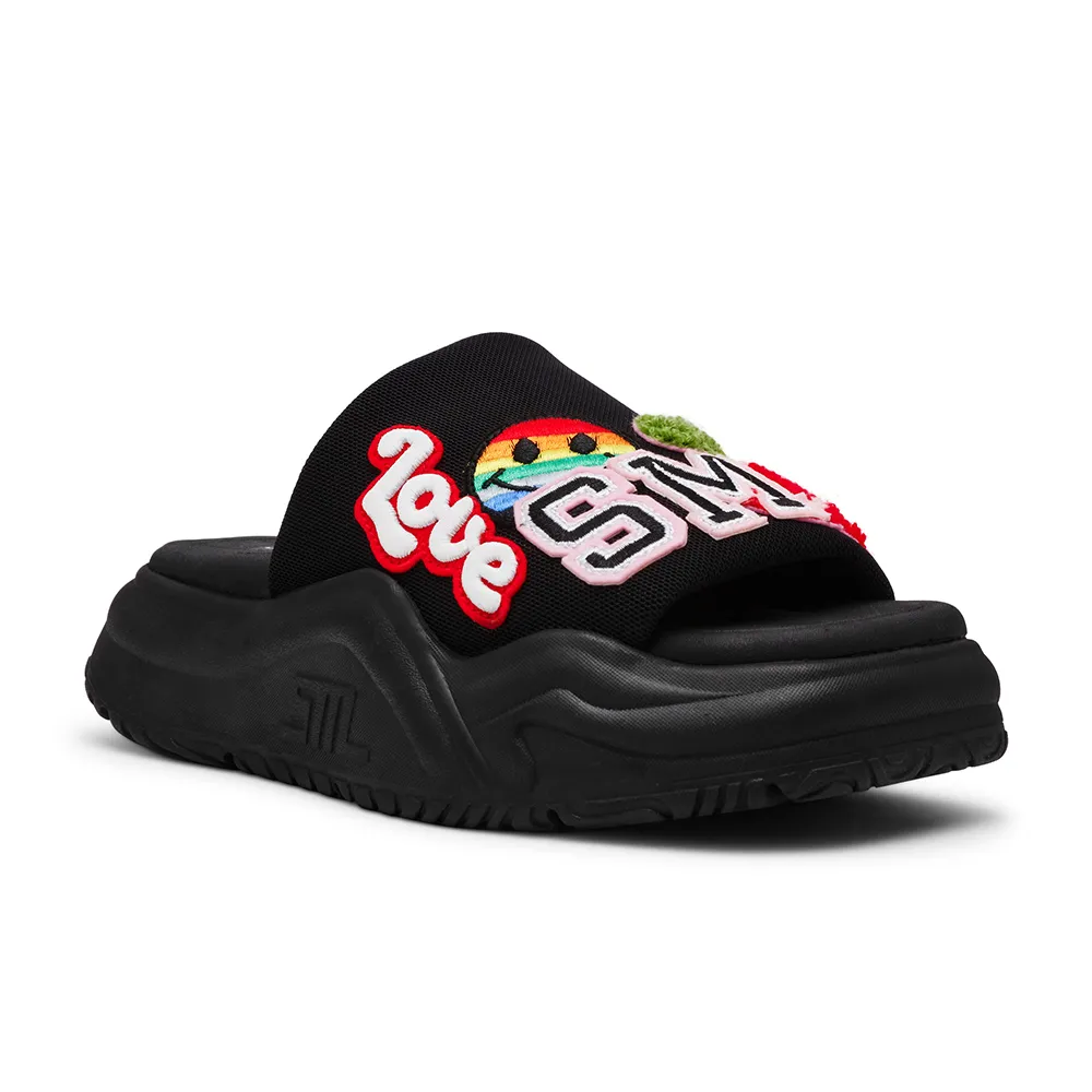 【steve madden】潮流刺繡布貼厚底拖鞋 SPANKY-P(黑色)