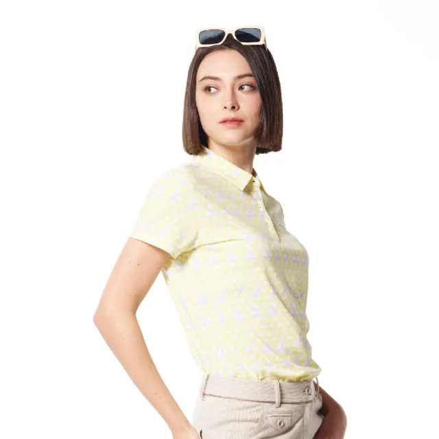 【Lynx Golf】女款吸溼排汗機能滿版配色線條印花Lynx字樣繡花短袖POLO衫/高爾夫球衫(淺黃色)