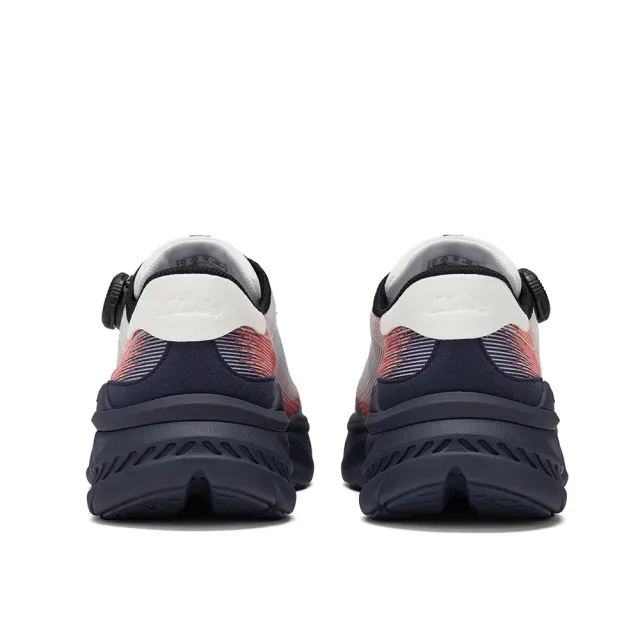 【Clarks】男鞋 微風跑-Zeph Run Rad織物旋鈕扣輕量厚底運動鞋 休閒鞋 增高鞋(深藍/橘色)(CLM87366C)