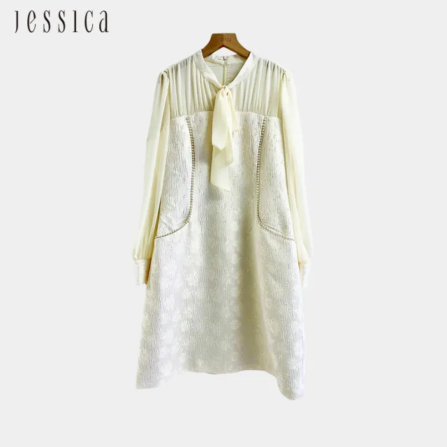 【JESSICA】優雅飄帶雪紡拼接長袖洋裝（米）J43701