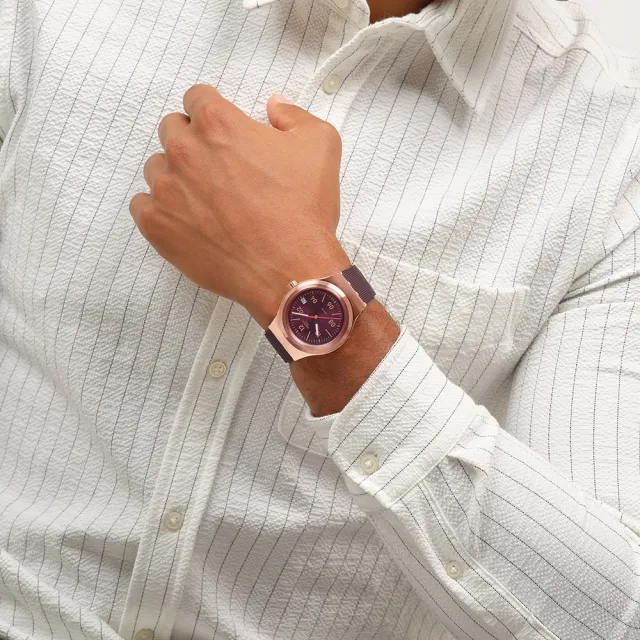 【SWATCH】BURGUNDY STORY 金屬機械手錶/男錶/女錶/瑞士製造 YIG401(42mm)