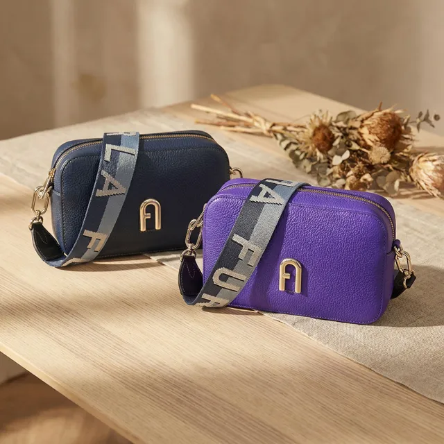 【FURLA 芙拉】FURLA 荔枝紋牛皮Primula系列拉鍊斜背相機包(迷你/多色)