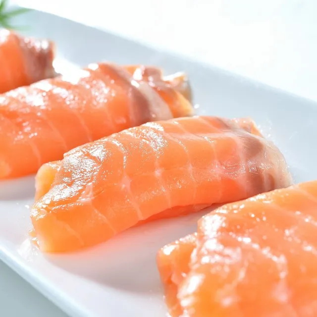 【鮮綠生活】智利頂級原料煙燻鮭魚切片 共3包(250g±10%/包)