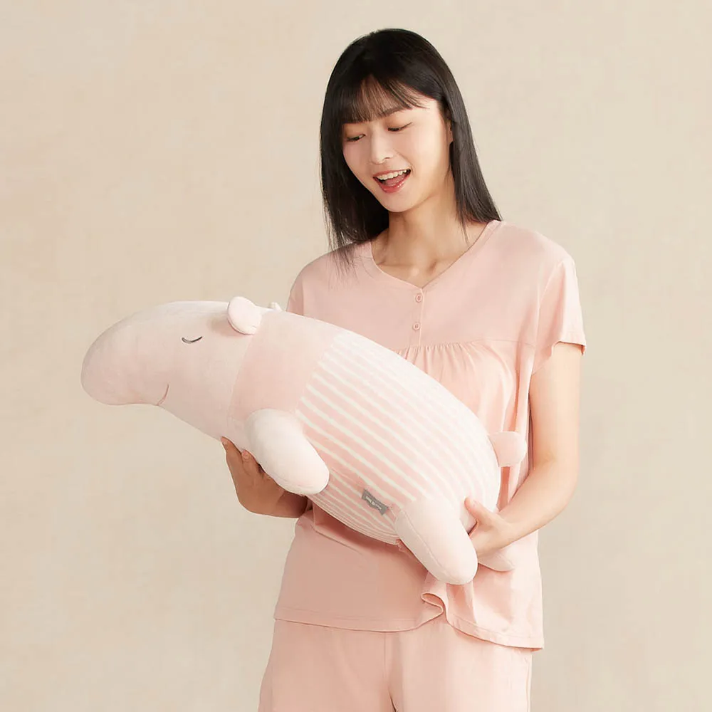 【YVONNE 以旺傢飾】馬來貘趴姿抱枕-貝殼粉