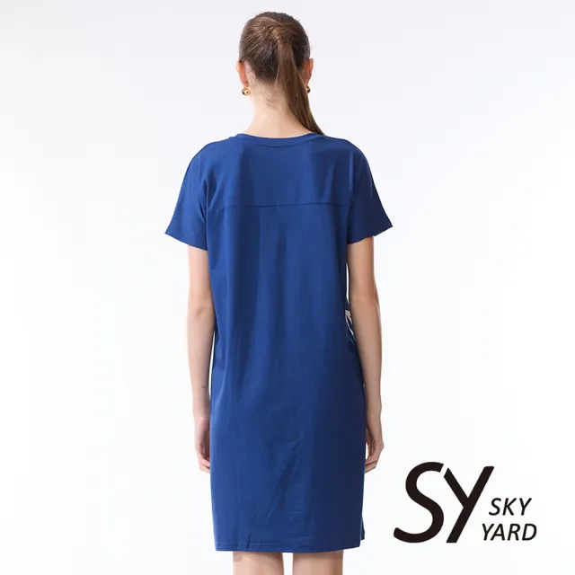 【SKY YARD】網路限定款-休閒落肩短袖印花洋裝-藍色