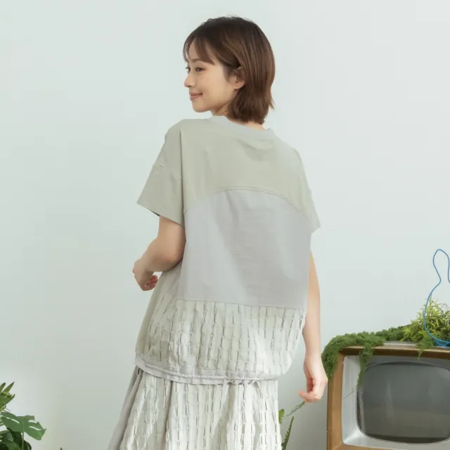 【MOSS CLUB】異材質皺皺布拼接短袖上衣 黑 灰
