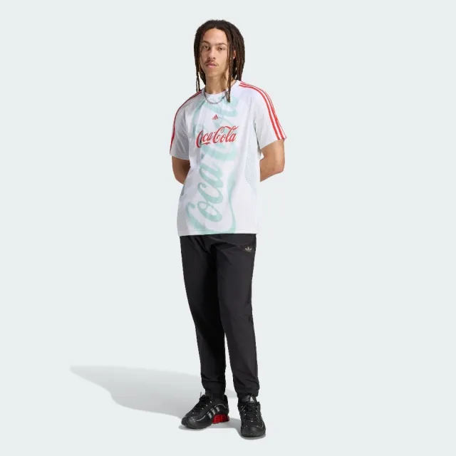 【adidas 愛迪達】短袖上衣 男 亞規 COCA-COLA CCTG JERSEY 白紅 KY2103