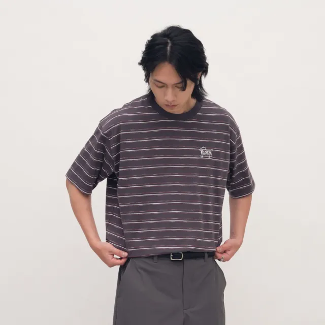 【plain-me】短袖 短TEE 柯基 狗狗 條紋 休閒上衣 柯基狗狗滑板條紋短_OPM0133-261