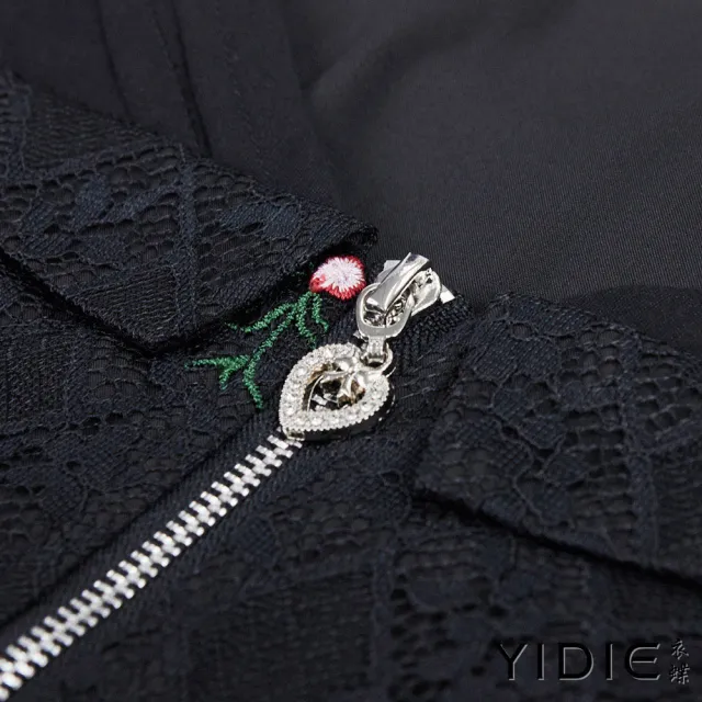 【YIDIE】花朵刺繡雙向拉鍊蕾絲上衣-黑