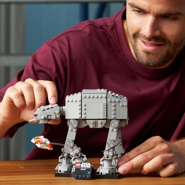 【LEGO 樂高】星際大戰系列 75440 AT-AT(機器人 星戰 積木 玩具)