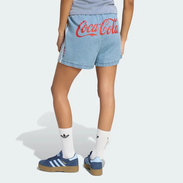【adidas 愛迪達】Denim Shorts 女款 藍色 可口可樂 聯名 牛仔 丹寧 寬鬆 休閒 短褲 KY7564
