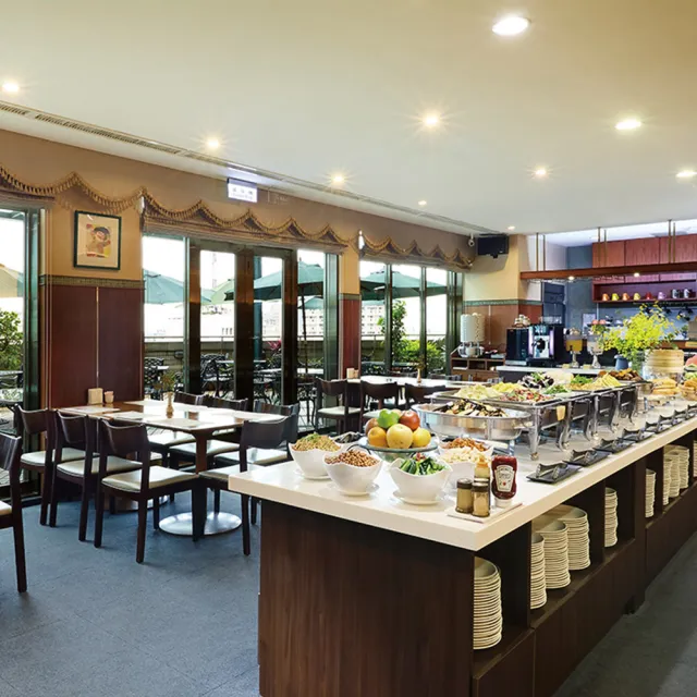 【宜蘭宜泰大飯店】8/9偷殺!暑假平日不加價！2大1小標準雙人房含早餐(贈親子堡門票+夜市抵用券)