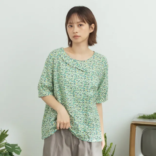 【MOSS CLUB】異材質抽象幾何布花不對稱領片短澎袖上衣 綠 黃