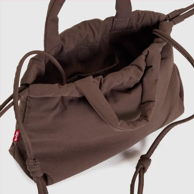 【LEVIS】Casey 小型包 人氣新品 007ZA-0005