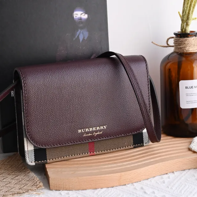 【BURBERRY 巴寶莉】英系經典棉麻格紋拼接手機多卡零錢晚宴包斜背包(酒紅)