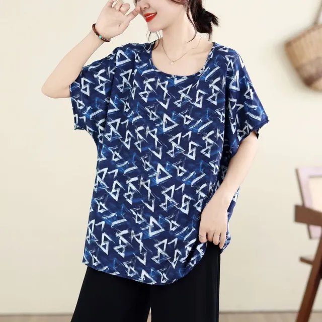 【AKARA】冰絲涼感紗靛藍五分袖T恤上衣 大尺碼 L-3XL