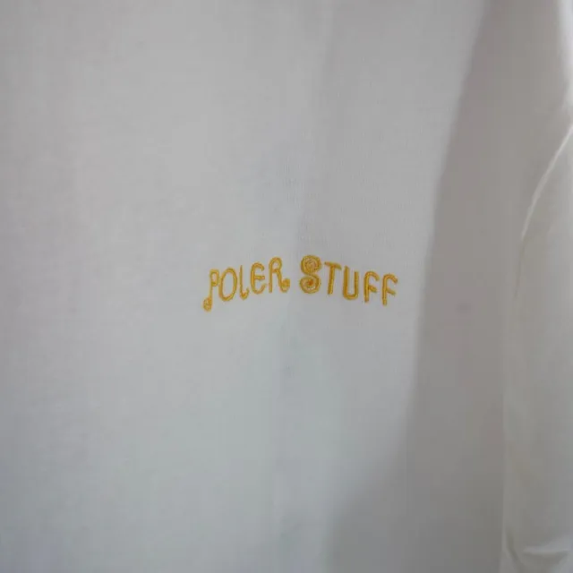 【POLER STUFF】日本限定 PRM TOURIST TRAP EMB TEE 刺繡短袖T恤 白