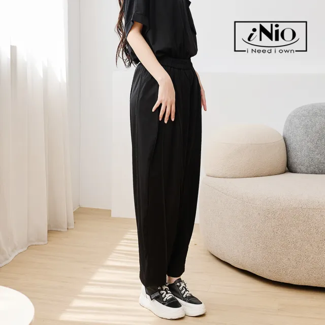 【iNio 衣著美學】立體縫線鬆緊腰哈倫褲 垂墜寬鬆休閒長褲 立體拼接隱形口袋 顯瘦哈倫褲  CHW2041